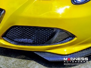 Alfa Romeo 4C Carbon Fiber Front Splitter Kit 